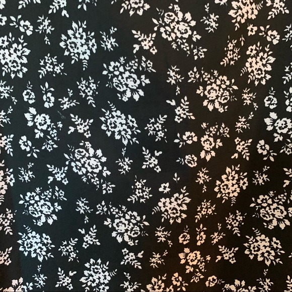 Womens Plus Size Speed Limit MPH Black & White Floral Tank Top 2X - Picture 5 of 16